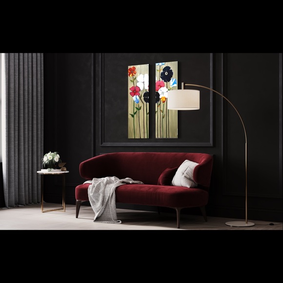 Stem Flowers on a Canvas - Picture 4 of 10